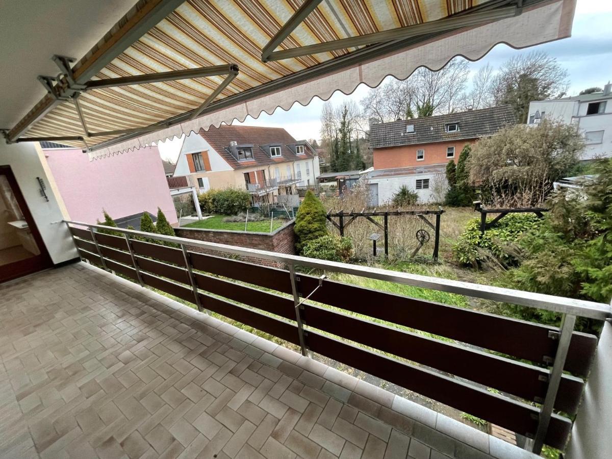 Bonn-Beuel Zentrale Ferienwohnung Mit Parkplaetzen Esterno foto